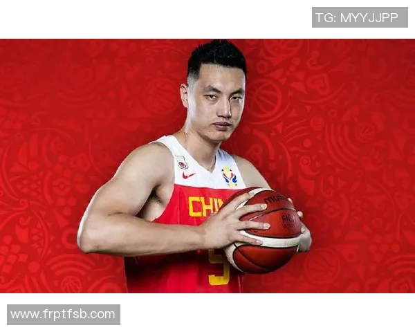 翟晓川的篮球之路:从青涩少年到CBA明星的成长故事与奋斗历程 翟晓川的篮球之路:从青涩少年到CBA明星的成长故事与奋斗历程