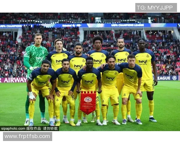 巴拉圭与澳洲U18青年队激战正酣谁能在友谊赛中胜出