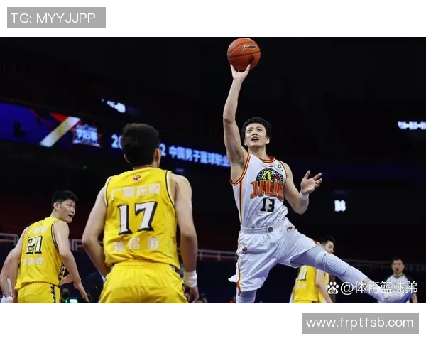 姜宇星的成长之路：从默默无闻到璀璨星辰的奋斗故事