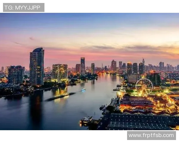 曼谷玻璃与清莱联的激烈对决解析及赛季前景展望